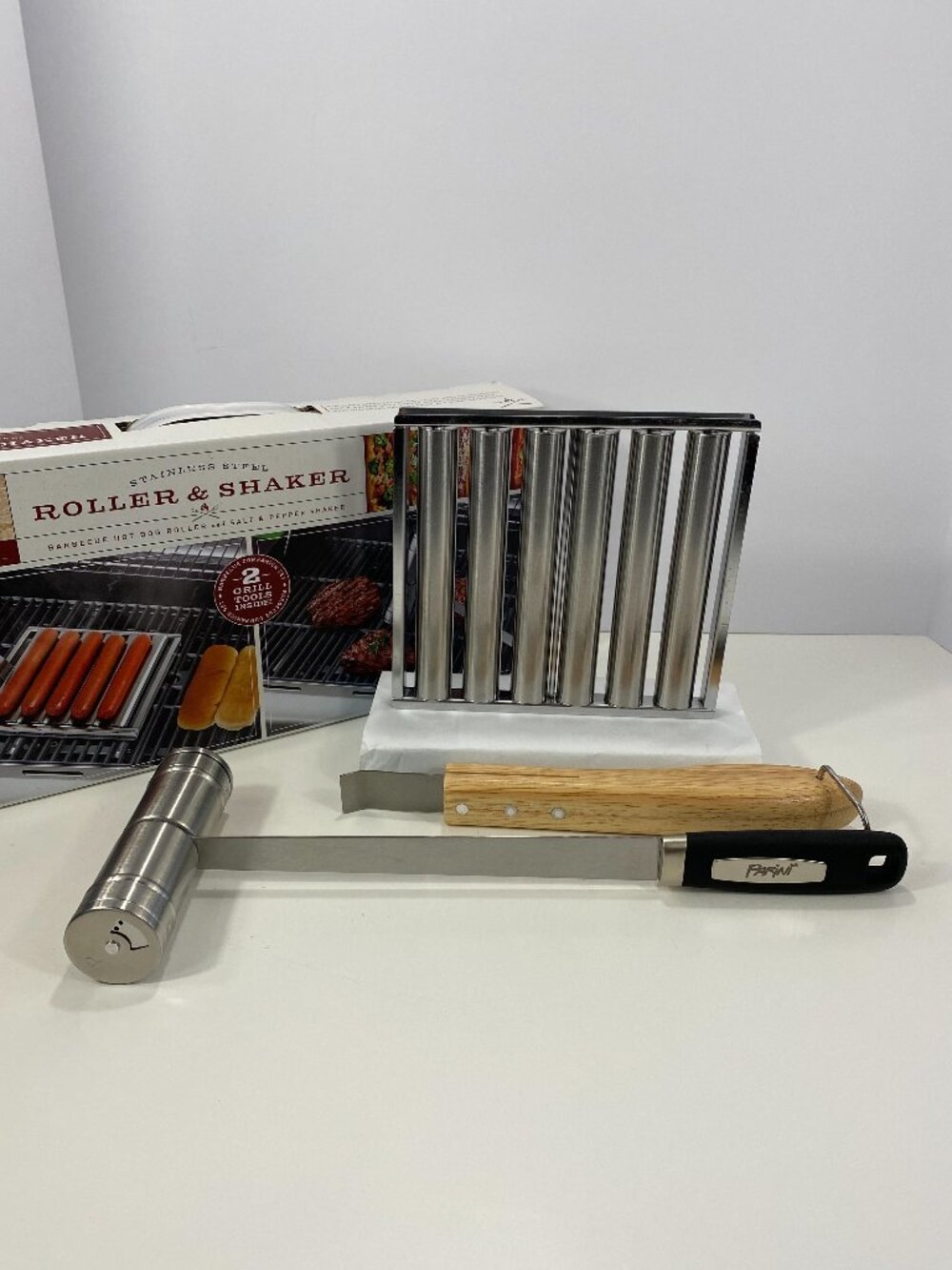 Parini Stainless Steel Roller & Shaker Grilling Collection